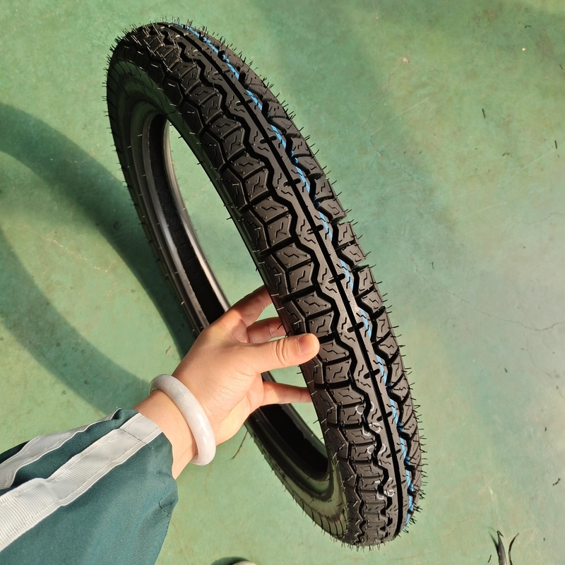 Tubeless Motorcycle Tire 3.00-18 5000 pcs per day Production Capacity for African Market
