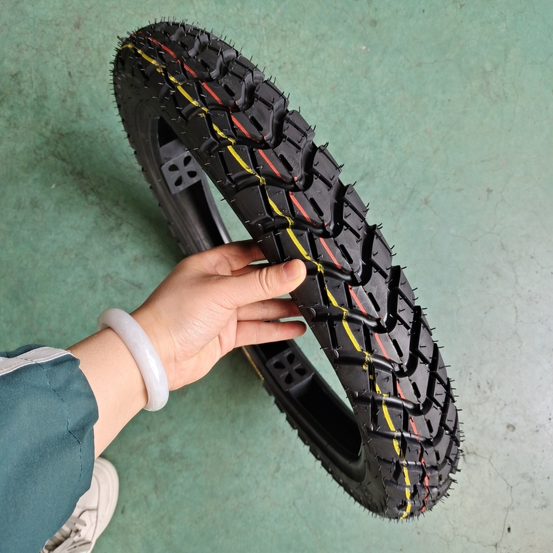 Motorcycle Tire 2.75-17 Tubeless A Class 5000 pcs per day Production with Deep Design