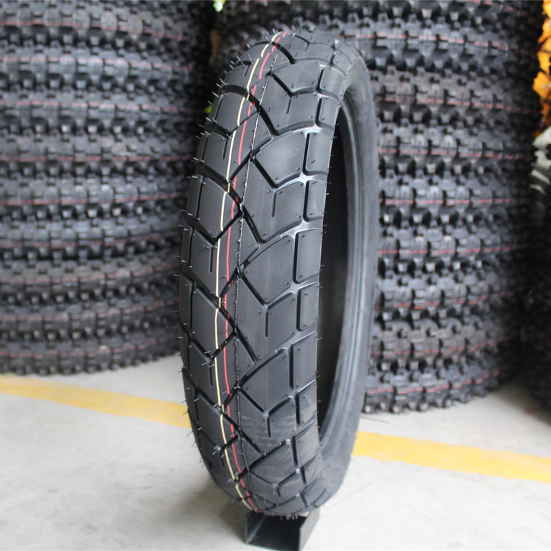 130/80-17 130/80/17 Motorcycle Tire for in Middle East Market Load QTY/40'HQ 13000PCS