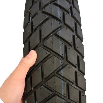 Top 90/90-18 90/90/19 Tubeless Motorcycle Tire with Japanese Technology and Design