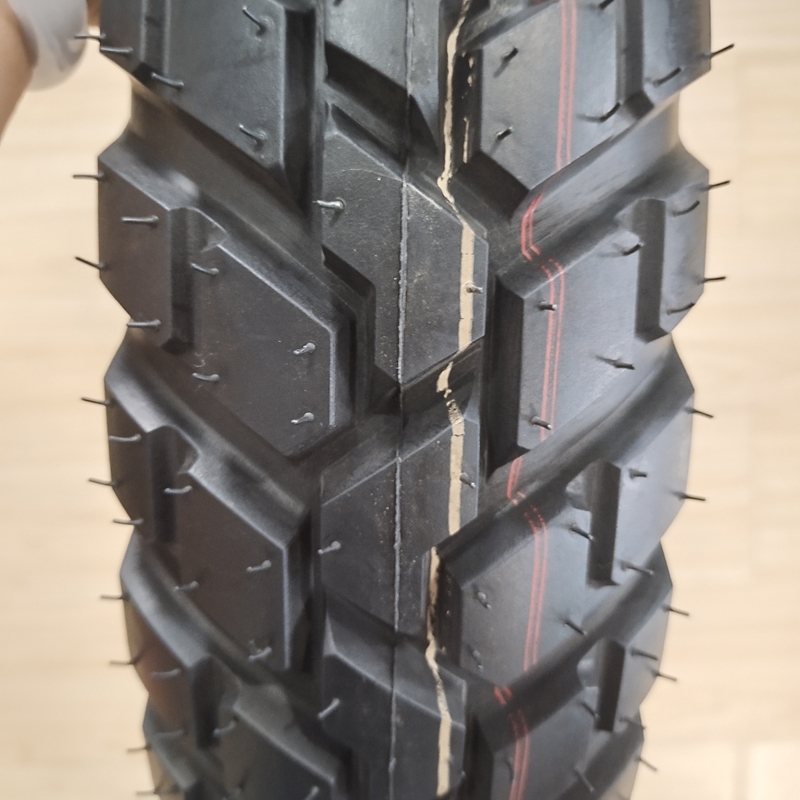 Deep Design Motorcycle Tyre/tire OEM 100/90-17 110/90-17 TT/TL with 35%-55% Rubber Content