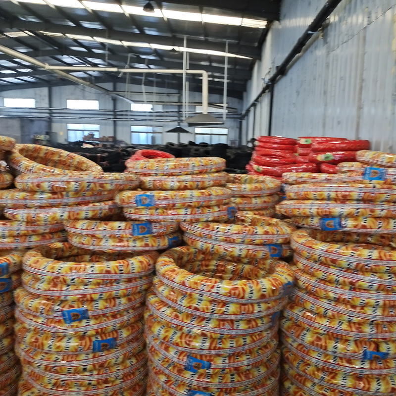 Motorcycle Tyre 60/100-17 70/100-17 Work Life of 20000 KM Delivery Time Within 25 Days