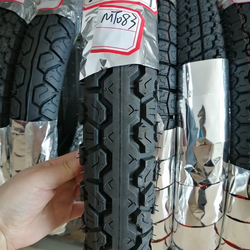 African Market Tubeless and Tube Type Motorcycle Tires with Tire Casing