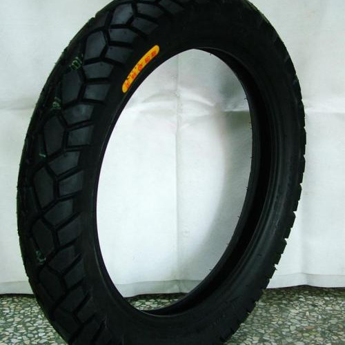 Rubber Motorcycles Tire Casing Size 300 18 with Produce Capacity 5000 pcs per day
