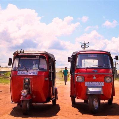 4.00-8 Tire Size Tuk Tuk MRF Three Wheeler Tube Tyre for Replace/Repair Replacement